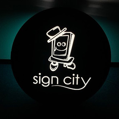 フジカラー店頭用吊下げ看板（焼増しらくらく取扱店） フジカラー店頭用吊下げ看板（焼増しらくらくシステム）