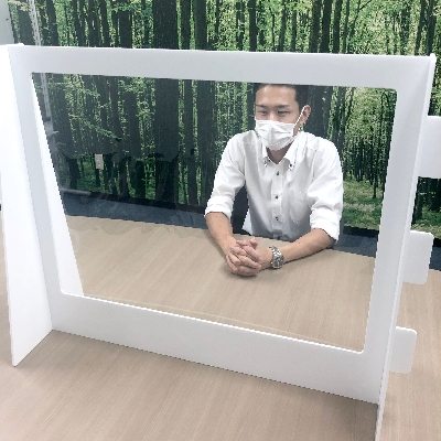 安全標識／安全用品】スチレンボード製パーテーション 窓付き 挟み込み