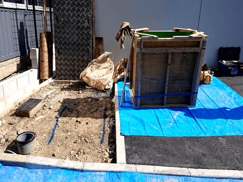 タワーサイン看板施工工事写真